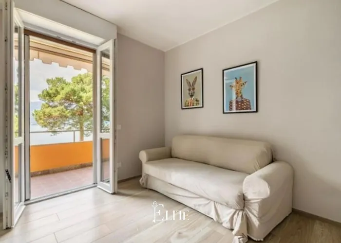 Maggiore View * Ranco